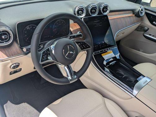 2026 Mercedes-Benz GLC 300 Base