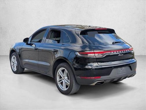 2021 Porsche Macan AWD