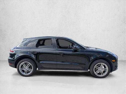 2021 Porsche Macan AWD