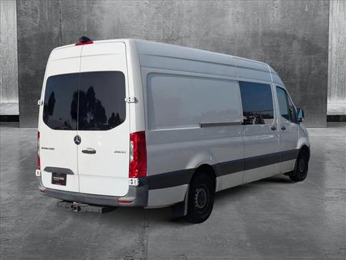 2022 Mercedes-Benz Sprinter 2500 High Roof