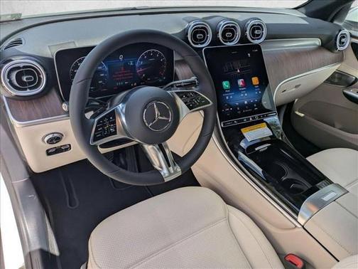 Polar White 2026 Mercedes-Benz GLC 300 Base