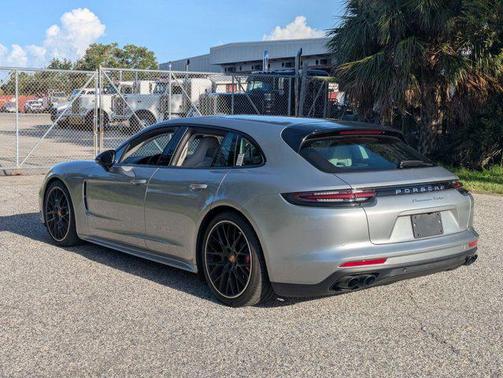 2018 Porsche Panamera Turbo