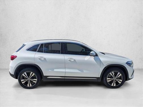 Polar White 2026 Mercedes-Benz GLA 250 4MATIC