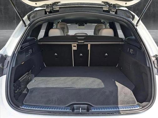 2025 Mercedes-Benz GLC 350e Base