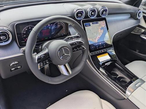 2025 Mercedes-Benz GLC 350e Base