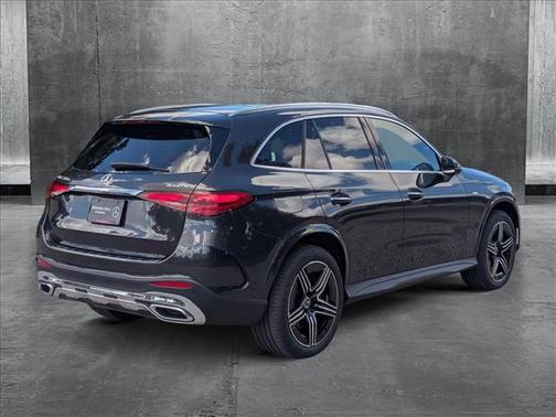 2025 Mercedes-Benz GLC 350e Base