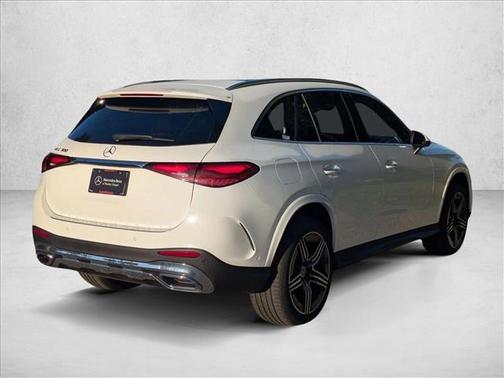 2026 Mercedes-Benz GLC 300 Base