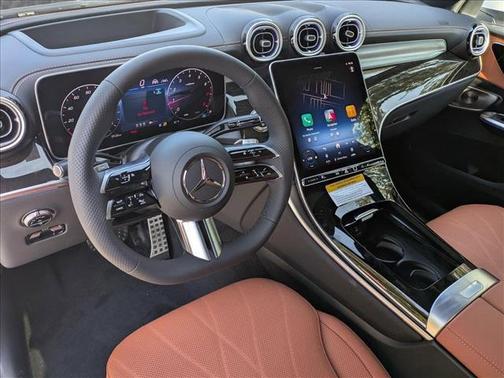 2025 Mercedes-Benz GLC 300 4MATIC