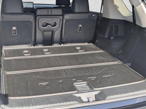 Crystal Black Pearl 2025 Honda Pilot Touring 8-Passenger