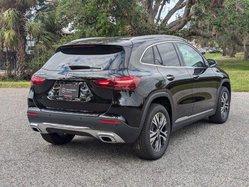 2025 Mercedes-Benz GLA 250 Base