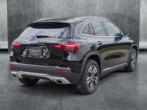 2025 Mercedes-Benz GLA 250 Base