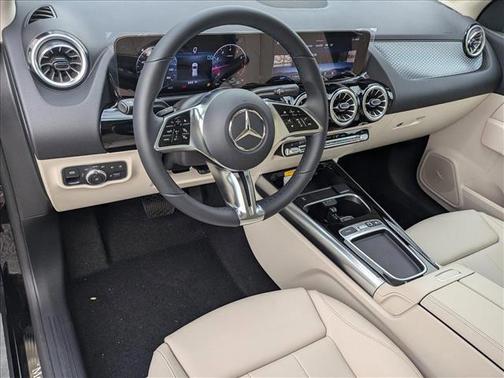 2025 Mercedes-Benz GLA 250 Base