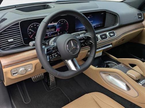 2026 Mercedes-Benz GLS 450 4MATIC