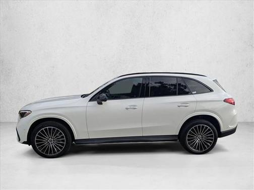 2026 Mercedes-Benz GLC 300 4MATIC
