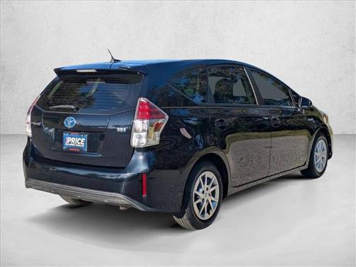 2017 Toyota Prius v Four