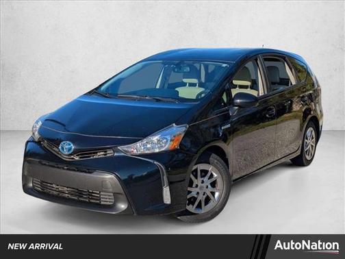 2017 Toyota Prius v Four