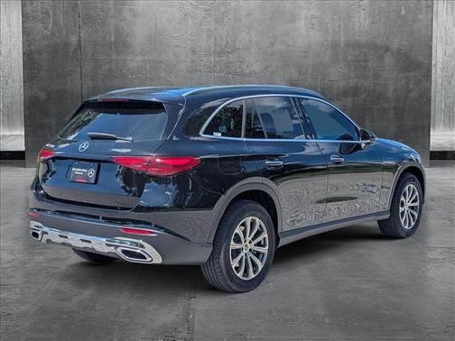 2025 Mercedes-Benz GLC 300 Base