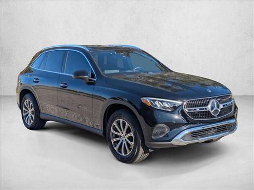 2025 Mercedes-Benz GLC 300 Base