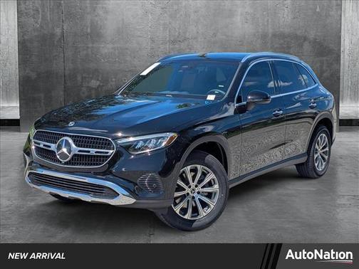 2025 Mercedes-Benz GLC 300 Base