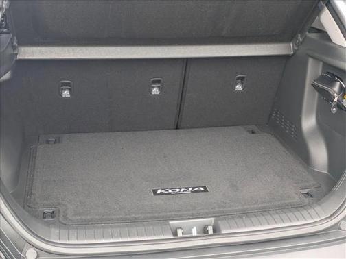 Cyber Silver 2022 Hyundai KONA SEL