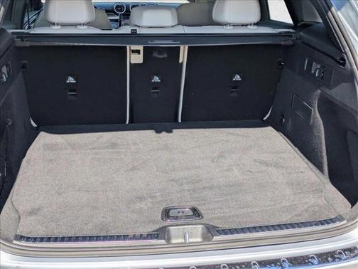 Cirrus Silver Metallic 2026 Mercedes-Benz GLC 300 Base