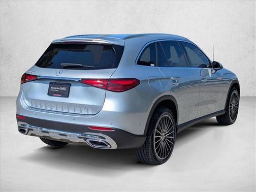 Cirrus Silver Metallic 2026 Mercedes-Benz GLC 300 Base