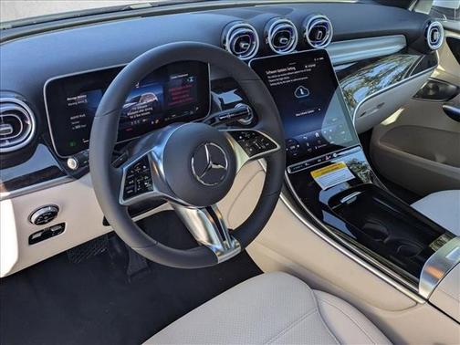 2026 Mercedes-Benz GLC 300 Base