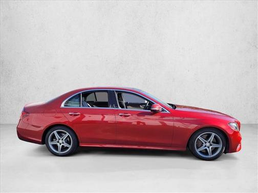 2017 Mercedes-Benz E-Class 4MATIC