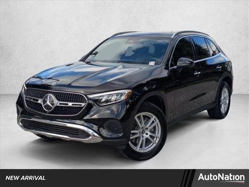 2025 Mercedes-Benz GLC 300 Base