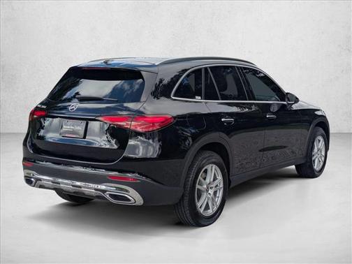 2025 Mercedes-Benz GLC 300 Base