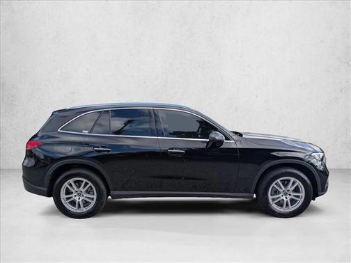 2025 Mercedes-Benz GLC 300 Base