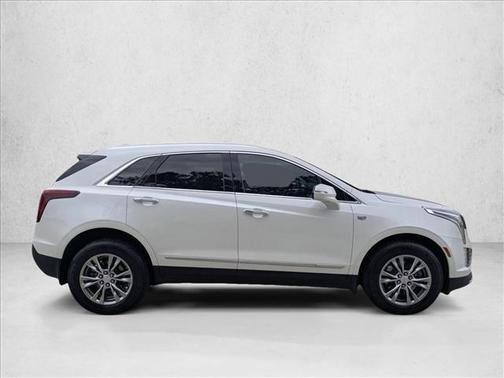 Crystal White Tricoat 2023 Cadillac XT5 Premium Luxury