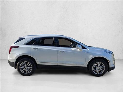 Crystal White Tricoat 2023 Cadillac XT5 Premium Luxury