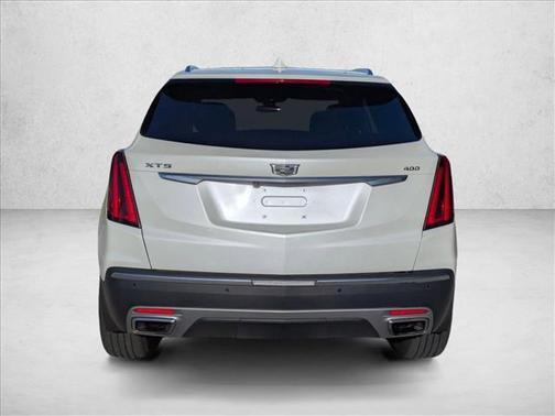 Crystal White Tricoat 2023 Cadillac XT5 Premium Luxury