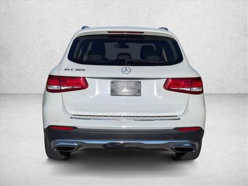 Polar White 2018 Mercedes-Benz GLC 300 Base