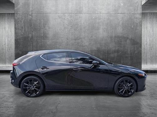 2023 Mazda Mazda3 FWD w/Premium Package