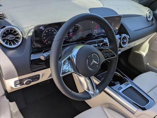 2025 Mercedes-Benz GLA 250 Base