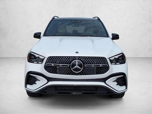 MANUFAKTUR Moonlight White Metallic 2026 Mercedes-Benz GLE 450 4MATIC