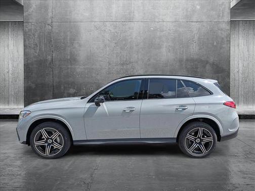 2025 Mercedes-Benz GLC 300 4MATIC
