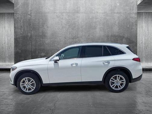 2025 Mercedes-Benz GLC 300 Base