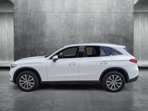 2025 Mercedes-Benz GLC 300 4MATIC