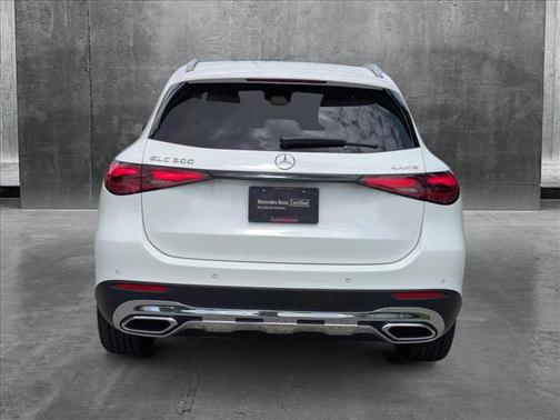 2025 Mercedes-Benz GLC 300 4MATIC
