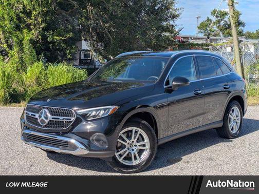 2025 Mercedes-Benz GLC 300 Base