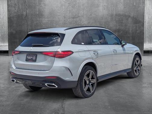 2025 Mercedes-Benz GLC 300 4MATIC