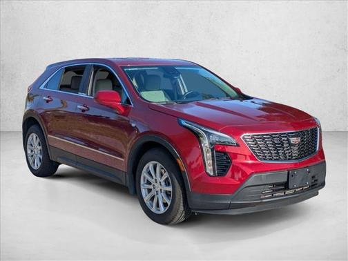 Red Horizon Tintcoat 2020 Cadillac XT4 Luxury