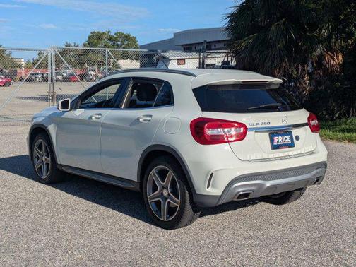 2017 Mercedes-Benz GLA 250 Base