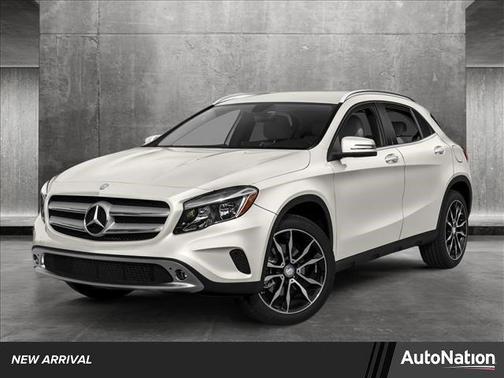 2017 Mercedes-Benz GLA 250 Base
