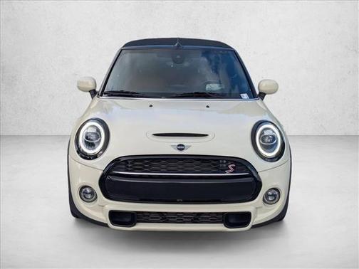 White Silver Metal 2021 MINI Convertible Cooper S