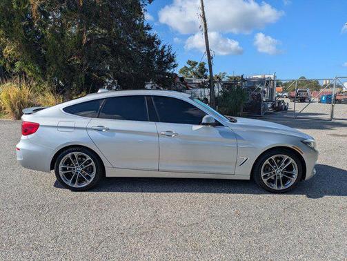 2017 BMW 330 Gran Turismo xDrive