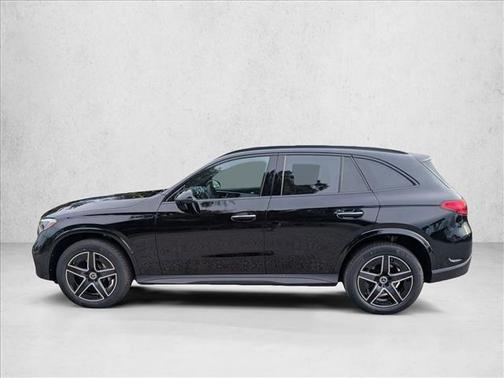 2026 Mercedes-Benz GLC 300 Base